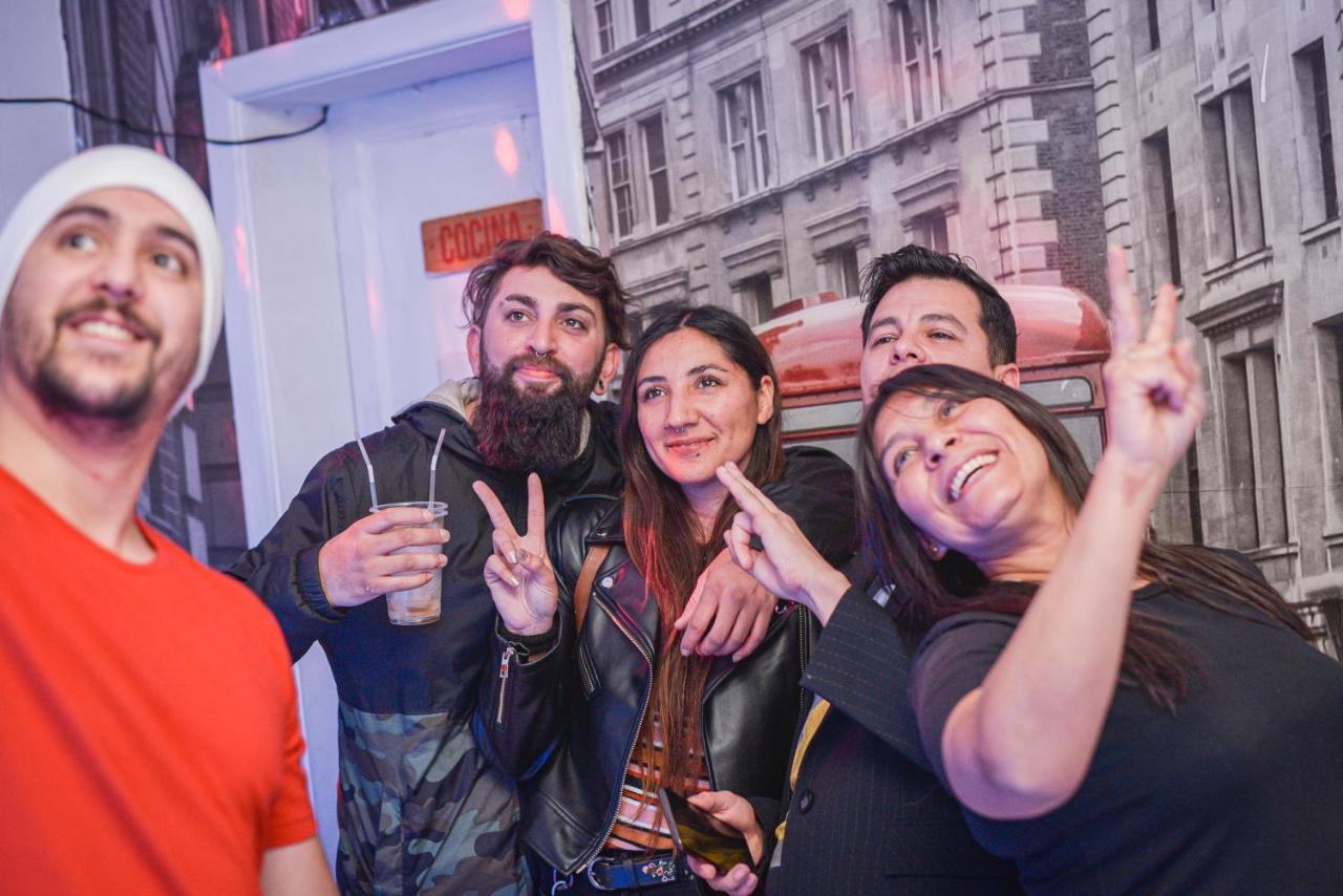Urbano Hostel サンティアゴ エクステリア 写真